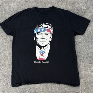 Reagan bandana t shirt 32 inch chest